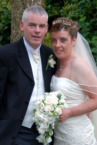 Brendan Hickey Millstreet & Liz Cotter Ballinagree who were married in Ballinagree & held their reception in Blarney Wollen Mills Hotel. Pic Geraldine D-500.jpg