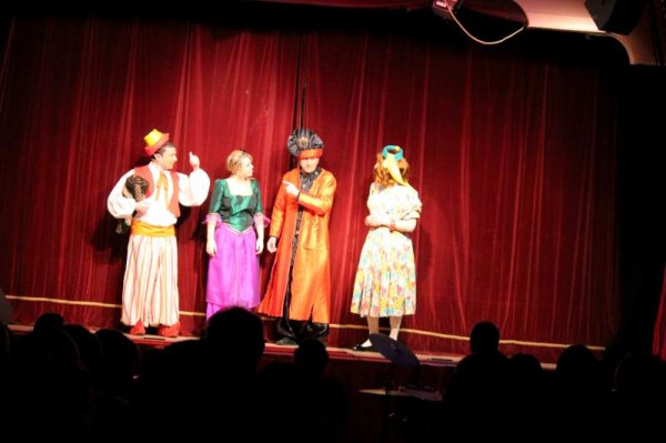 23Aladdin Panto in Rathmore 2013 Part 1