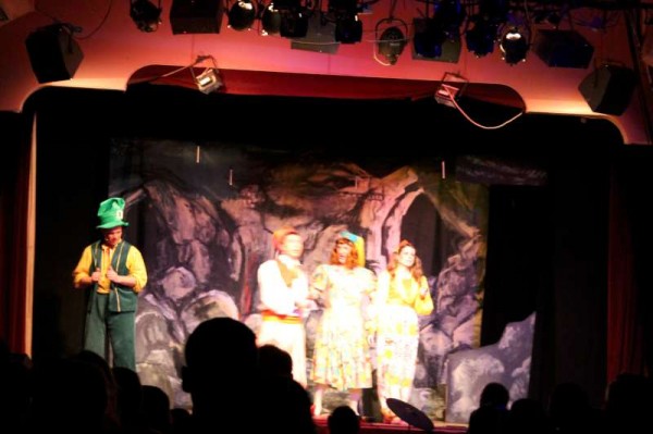 29Aladdin Panto in Rathmore 2013 Part 1