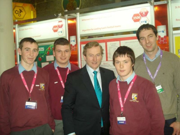 Nathan Harman, Darragh Hickey, Taoiseach Enda Kenny, Seán O'Callaghan and teacher Shane Guerin.