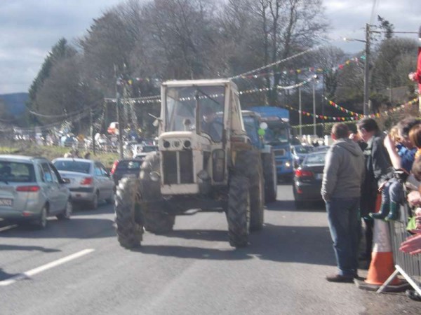 126Carriganima Parade 2013 -800