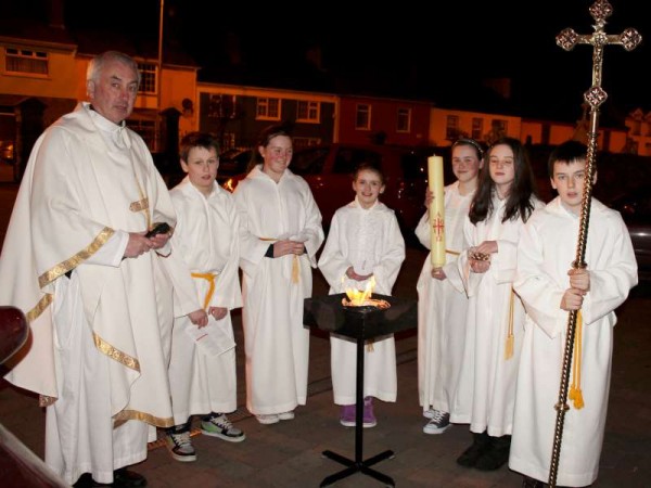 The annual Easter Vigil was conducted by Canon John Fitzgerald in St. Patrick's Church, Millstreet on this Holy Saturday night from 9pm.   The symbol of light is very much in evidence as the congregation held the blessed candles.   Happy Easter to All - anv very especially to our many loyal Millstreet website followers.  (S.R.)