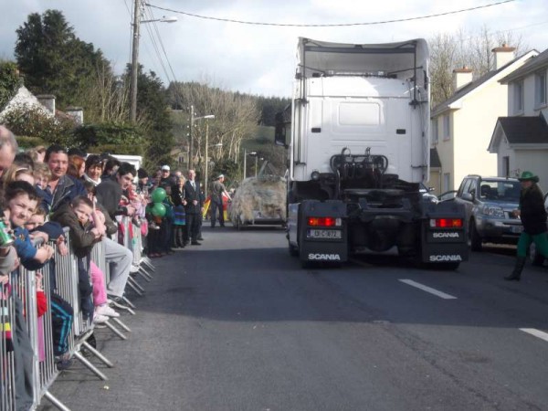 76Carriganima Parade 2013 -800