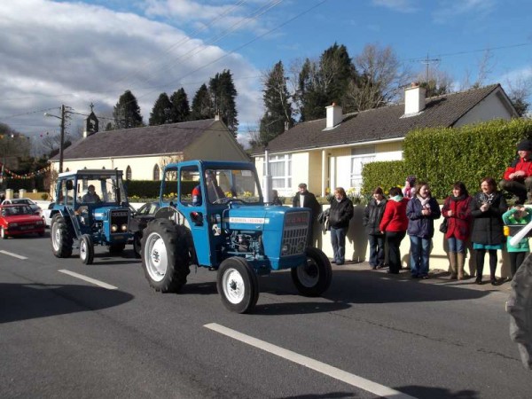 98Carriganima Parade 2013 -800