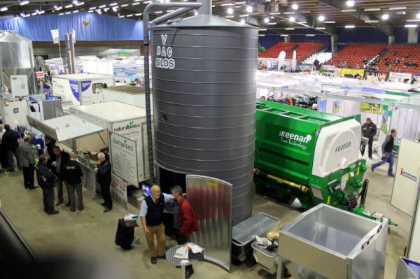 16National Dairy Show 19 Oct. 2013 -800