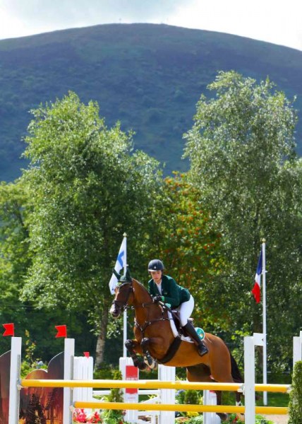 22Denis O'Regan's Superb Coverage of Juggling and Pony 2014 -800