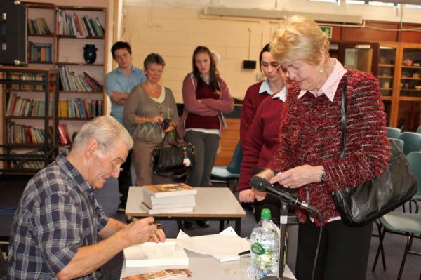 11Tomi Reichental visits Millstreet Community School 2014 -800