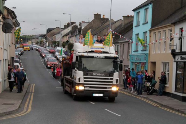 16Victory Parade for Millstreet Football Champions 2014 -800