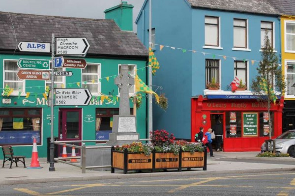 13Brilliant Support for Millstreet Junior A Football Team -800