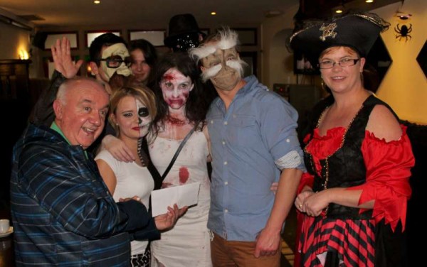 26Fancy Dress Party at Wallis Arms  25th Oct. 2014  -800