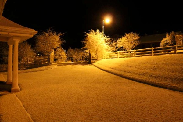 The scene at Mount Leader, Millstreet on Tuesday night as  a banket of snow transforms the setting.  Click on the images to enlarge.  (S.R.)