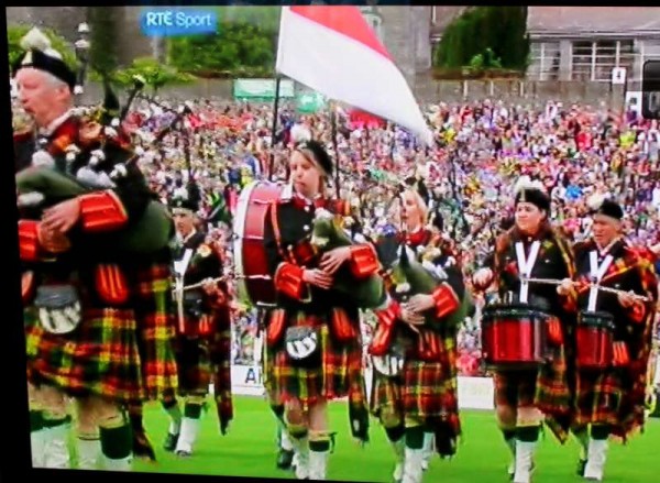 5Millstreet Pipe Band at Munster Final 2015 in Killarney -800