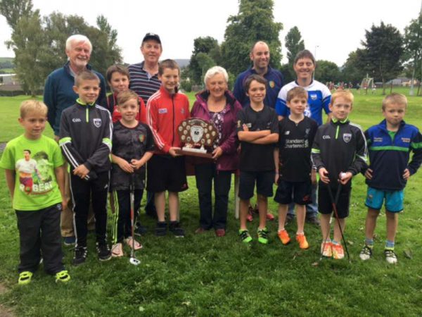 group photo of Alan O'Connor Memorial Trophy